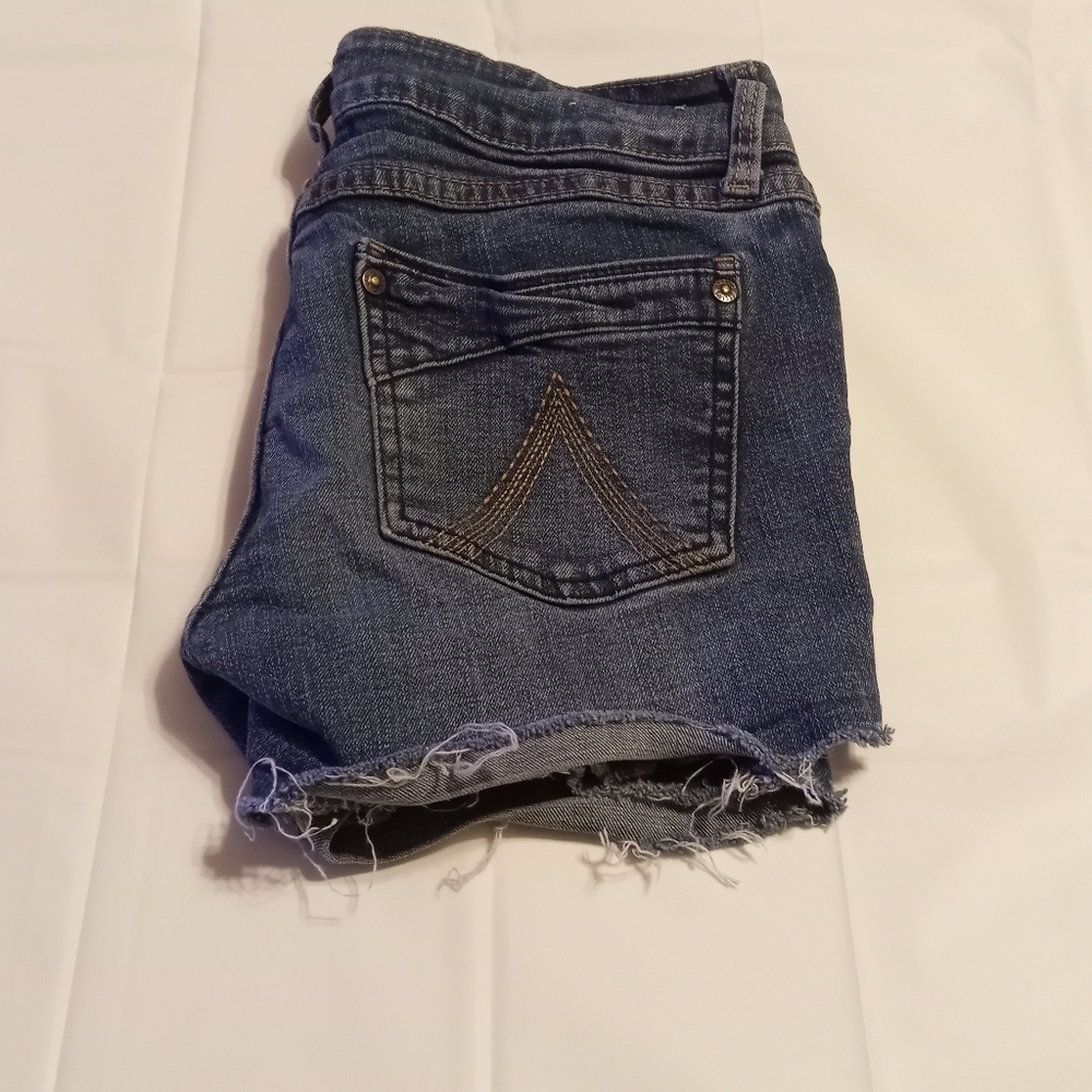 Morgan's Delia's jean shorts